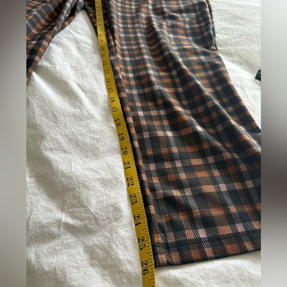 Sanctuary Women's plaid pants, size 1X - Picture 11 of 11